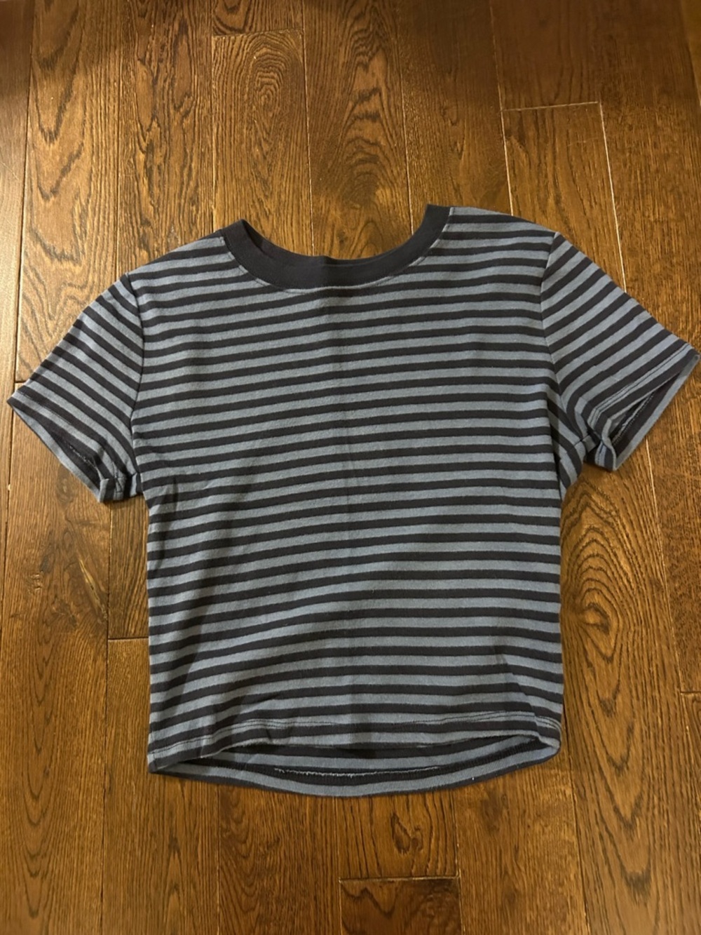 Hollister Baby Tee